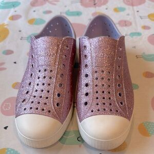 Sparkly Purple Slip-On Native brand Shoes sz 3 euc
